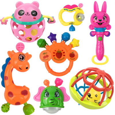 Bộ đồ chơi xúc xắc lục lạc 8 món dễ thương, tạo âm thanh vui nhộn, giúp bé tăng cường vận động, phát triển trí tuệ