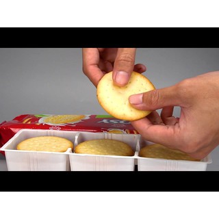 Bánh quy Cosy Marie dừa 144g
