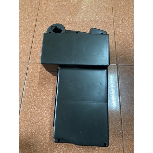 Vỏ hộp đựng bình acquy xe đạp điện chữ L