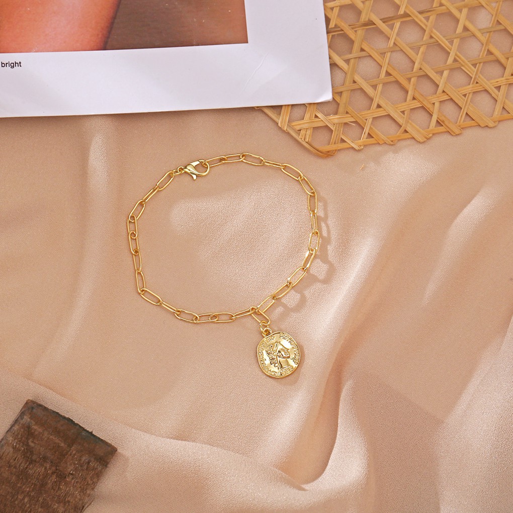 Vòng Tay Kim Loại Mặt Hình Chân Dung Cho Nữ