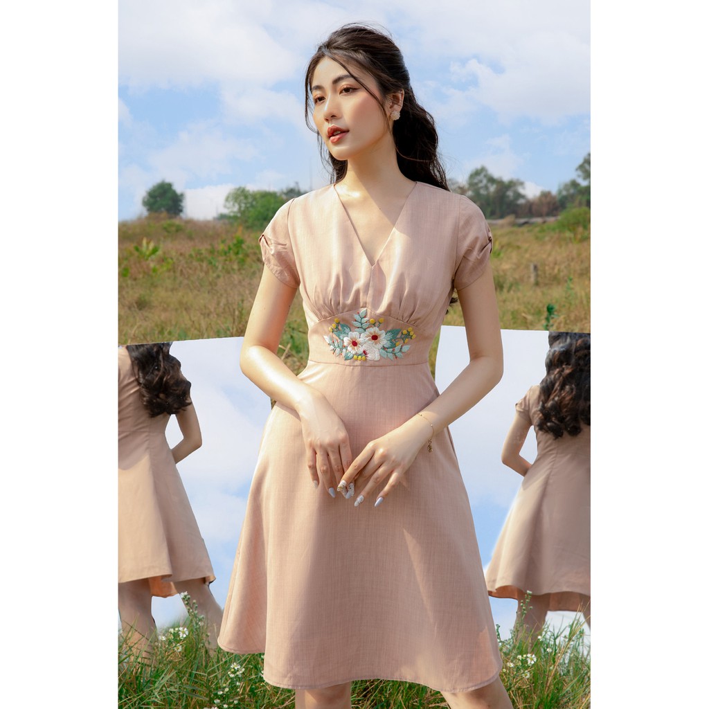 OLV - Đầm Sandy V Neck Embro Dress