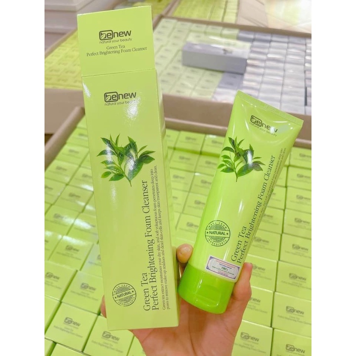 Sữa rửa mặt trắng da Trà xanh Benew Green Tea Brightening 160ml
