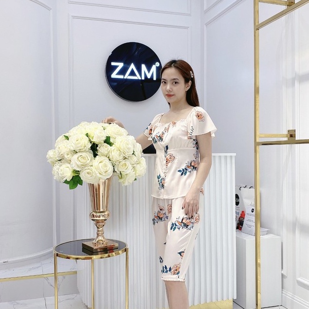 Bộ ngủ satin ZAM Luxury - LBA19 - Áo ngắn tay bèo quần lửng