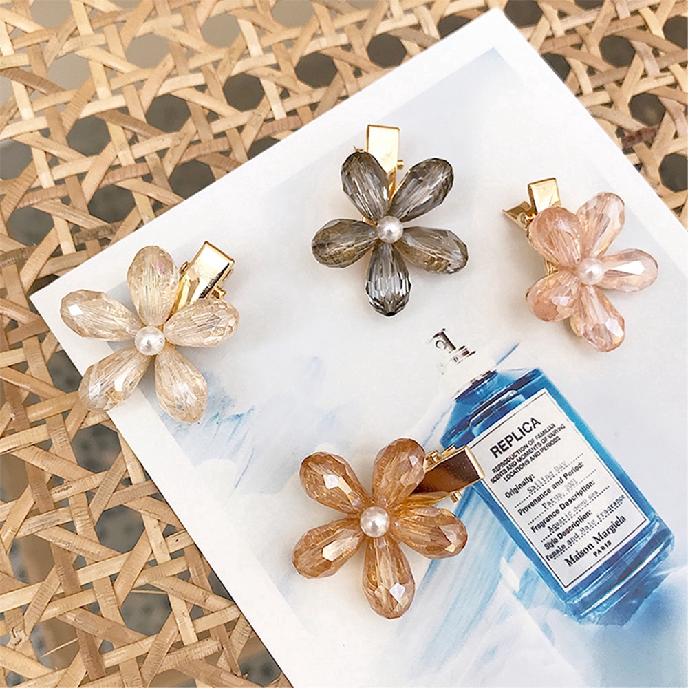 Kẹp tóc hoa đính đá pha lê phong cách Hàn Quốc dễ thương dành cho nữ