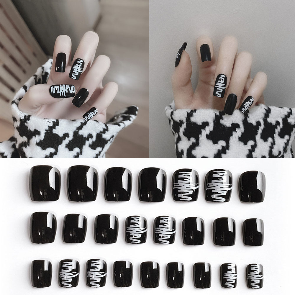 [Hàng mới về] Bộ 24 miếng dán trang trí móng tay in họa tiết hình học độc lạ