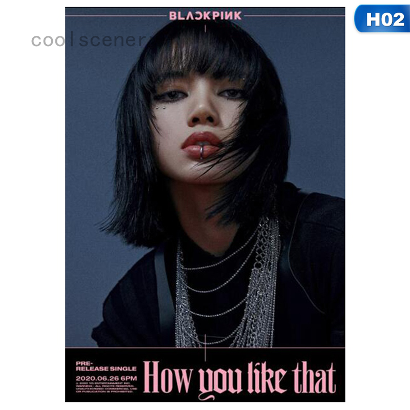 Tấm poster in hình thành viên nhóm BlackPink