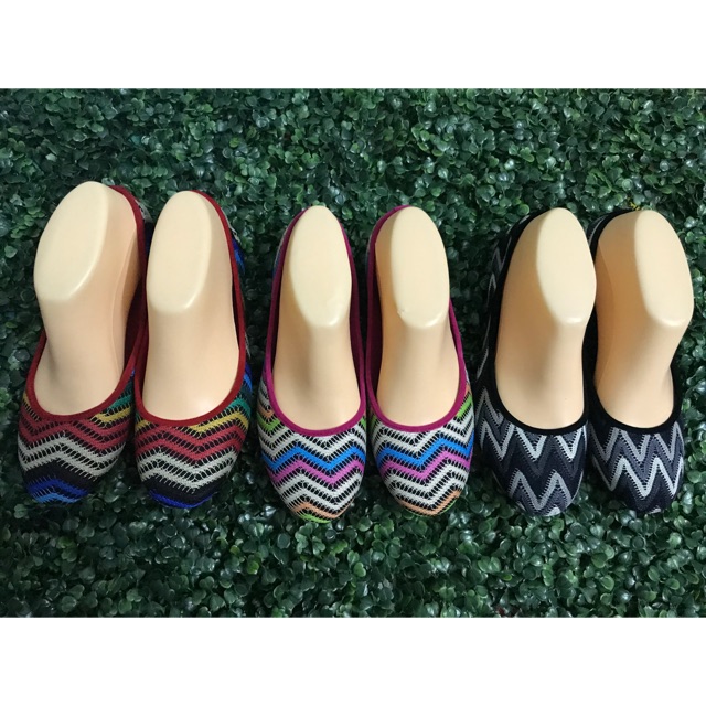 Giày Thái Lan bảy sắc cầu vồng