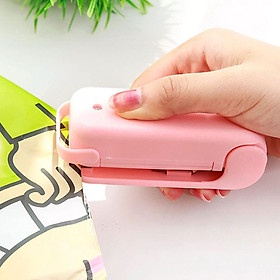 Máy hàn miệng túi mini sử dụng pin nhỏ gọn, dễ sử dụng tiện lợi