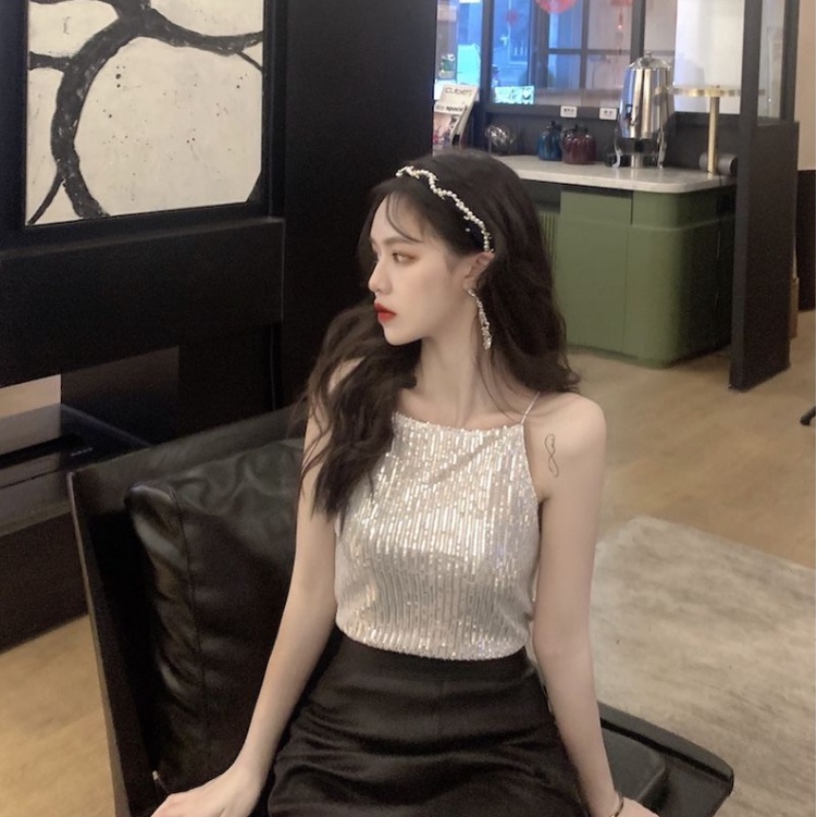 Áo 2 dây lấp lánh