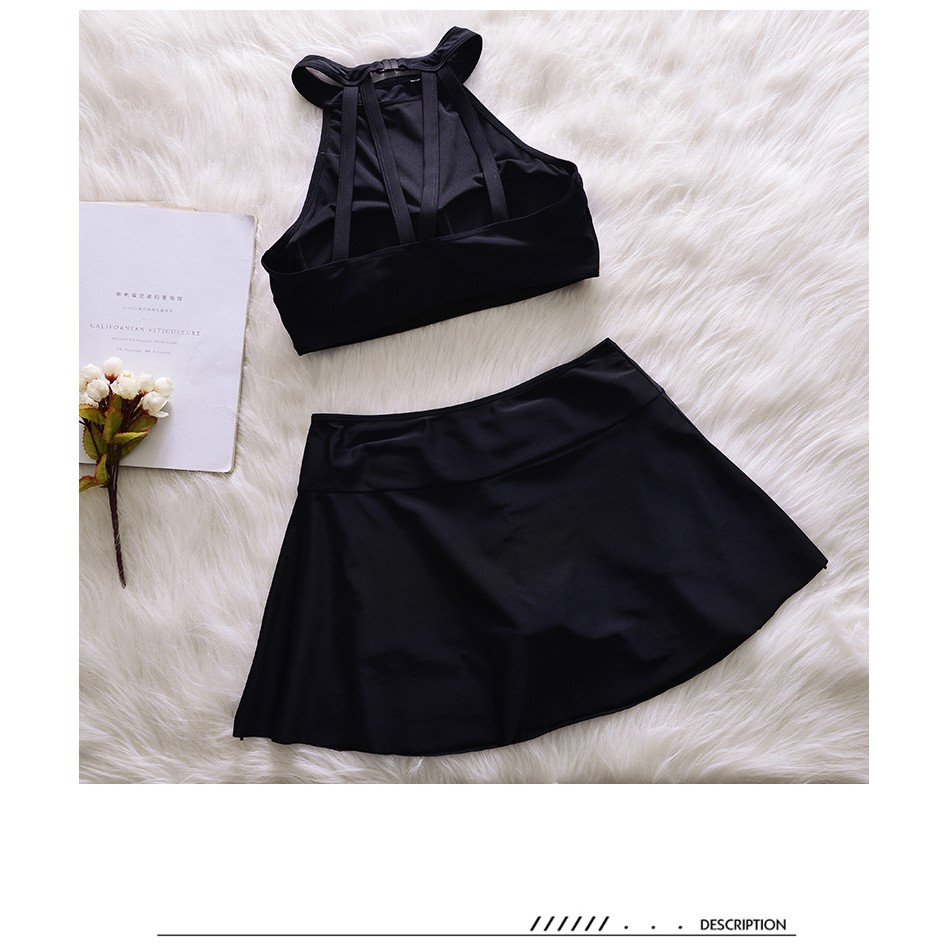 Váy bơi cổ yếm thêu hoa đẹp dịu dàng | BigBuy360 - bigbuy360.vn