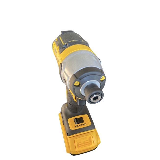 Máy bắt vít Dewalt 887   khủng 205N.m bảo hành 3 năm