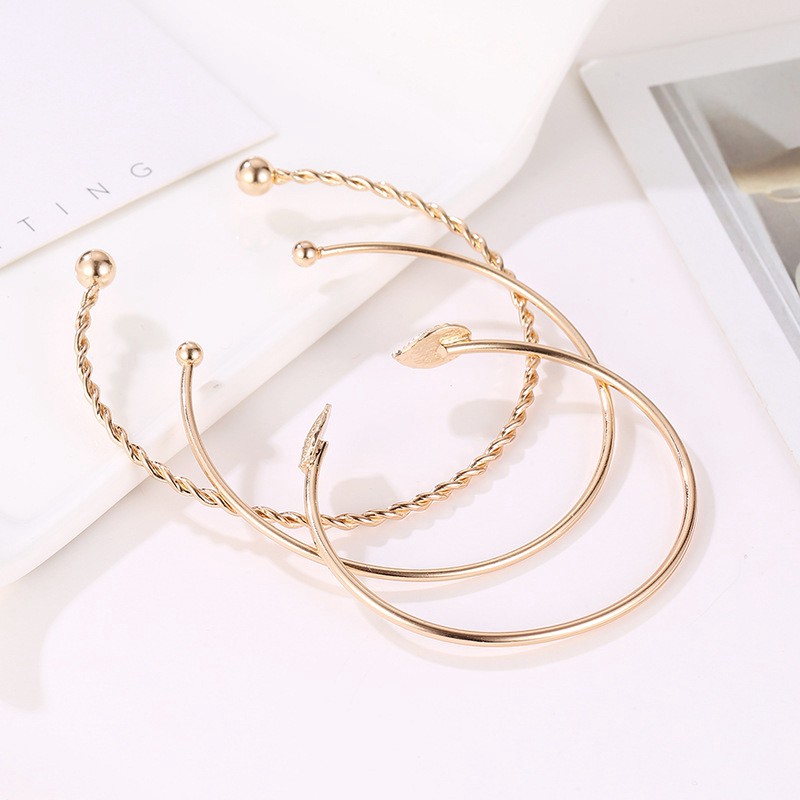 Set 3 chiếc vòng đeo tay dạng hở duyên dáng nữ tính