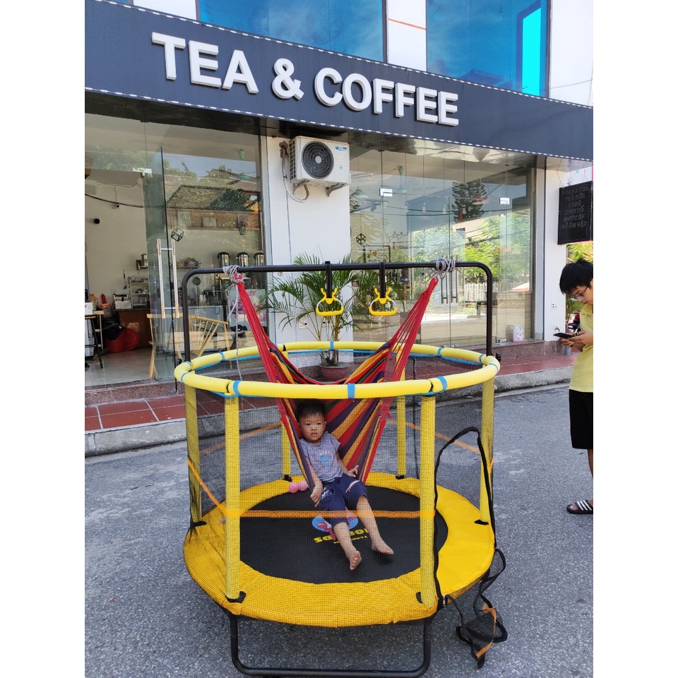 ĐỒ CHƠI NHÀ NHÚN NHẢY, bạt nhún lò xo Trampoline Hopkids cao cấp cho bé có lưới vận động an toàn