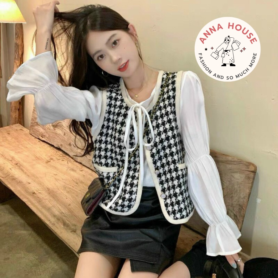 Set đồ nữ áo sơ mi trắng croptop dài tay bèo bo chun nơ cổ kèm áo gile kẻ caro babydoll, Áo gile kẻ phối sơ mi dáng ngắn