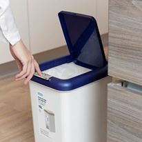 Thùng rác hình chữ nhật inochi đạp nắp bật nhiều kích thước kèm ruột