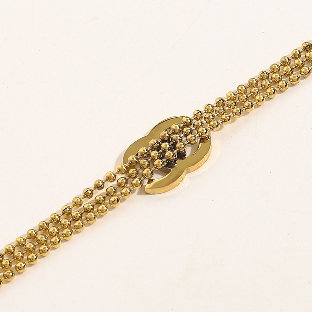 Vòng Tay Bằng Thép Titan Hai Lớp Rỗng Tinh Tế In Logo Chữ CC