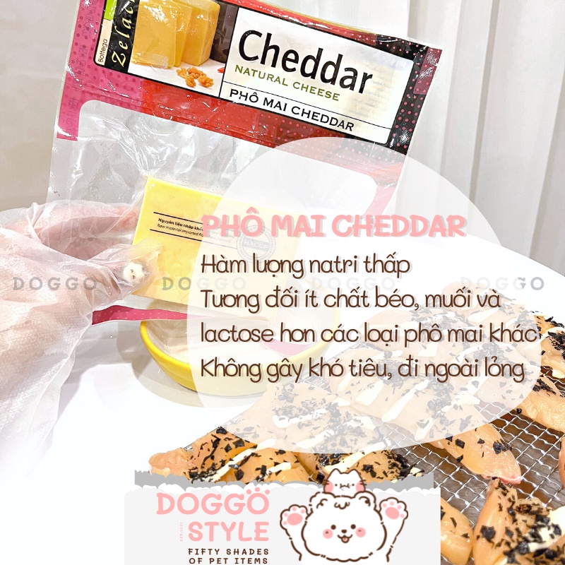 Treat Bánh Thưởng Cho Chó Mèo Phi Lê Gà Phủ Phô Mai và Rong Biển Sấy Khô DOGGO Homemade Không Chất Bảo Quản 50G