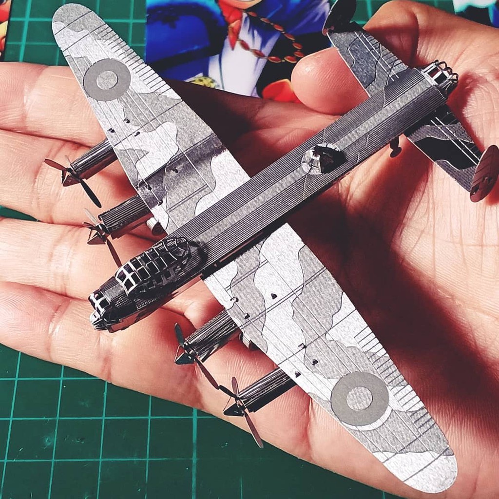 Mô Hình Kim Loại Lắp Ráp 3D Metal Mosaic Máy Bay Avro Lancaster Bomber
