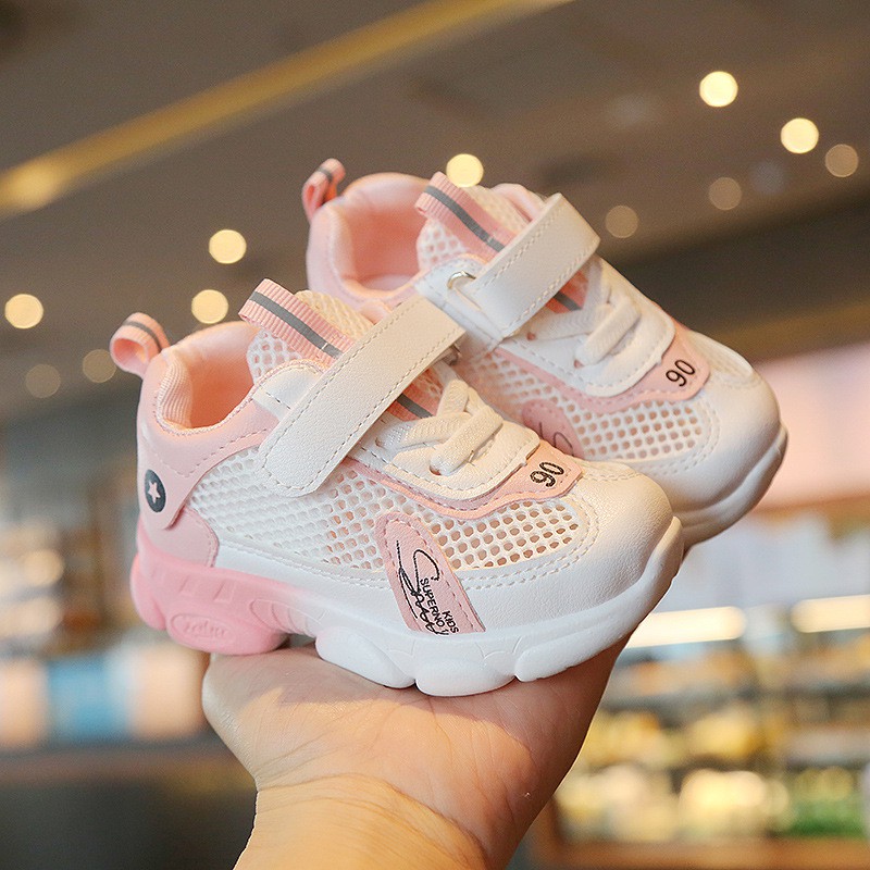 Giày cho bé gái và bé trai thể thao siêu nhẹ, siêu thoáng khí phong cách Hàn Quốc
