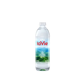 Thùng 12 chai nước khoáng thiên nhiên Lavie 700ml (HSD 7/2021)