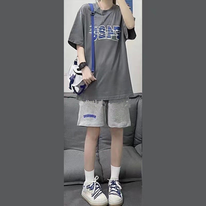 Set Áo Thun Tay Ngắn Form Rộng In Họa Tiết + Quần Short Thời Trang Hàn Quốc Cho Nữ