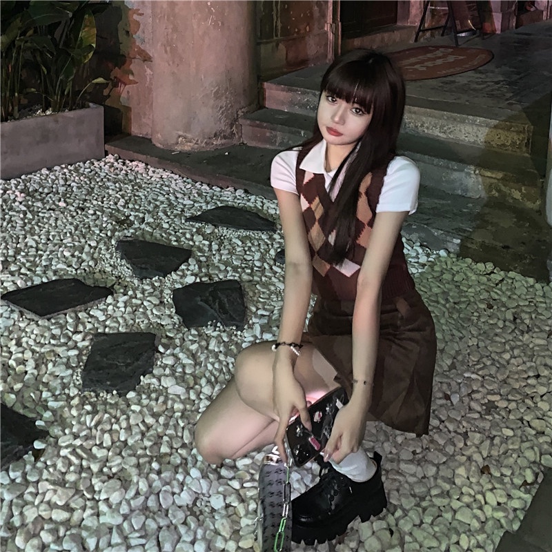 (ORDER) Set áo vest gile sọc ô kim cương len dệt kim+ Chân váy và áo thun POLO cộc tay style retro nữ sinh | BigBuy360 - bigbuy360.vn