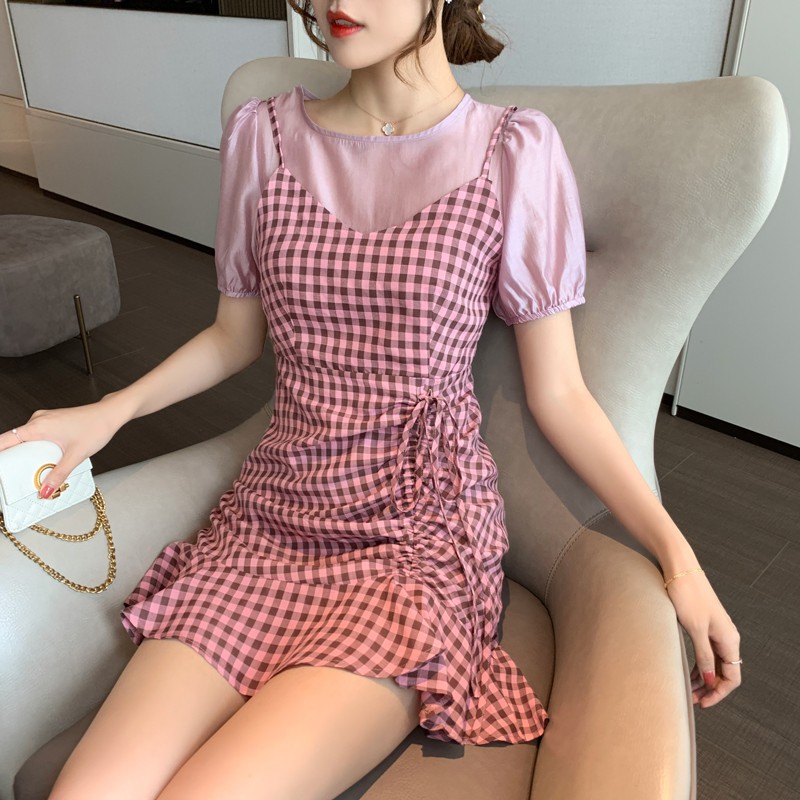 Đầm tay phồng ngắn phối họa tiết sọc ca rô thời trang cho nữ | BigBuy360 - bigbuy360.vn