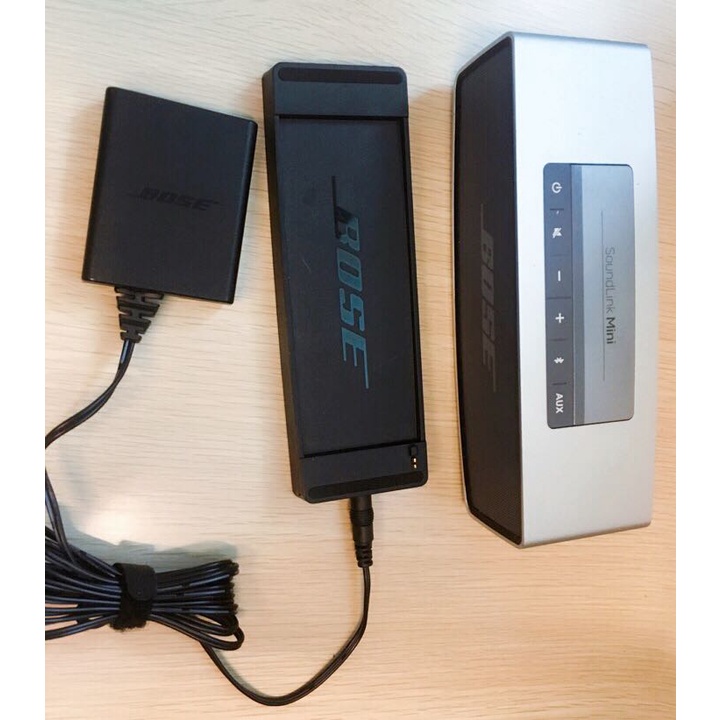 Bác sĩ. Đế Sạc Bose SoundLink mini Thế Hệ 1 12V 0.833A
