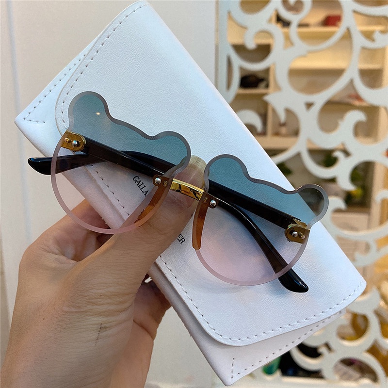 Kính Mát Gọng Tròn Chống Tia UV Họa Tiết Gấu Hoạt Hình Dễ Thương Cho Bé