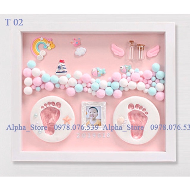 Khung ảnh in dấu chân bé T05 + nhiều phụ kiện