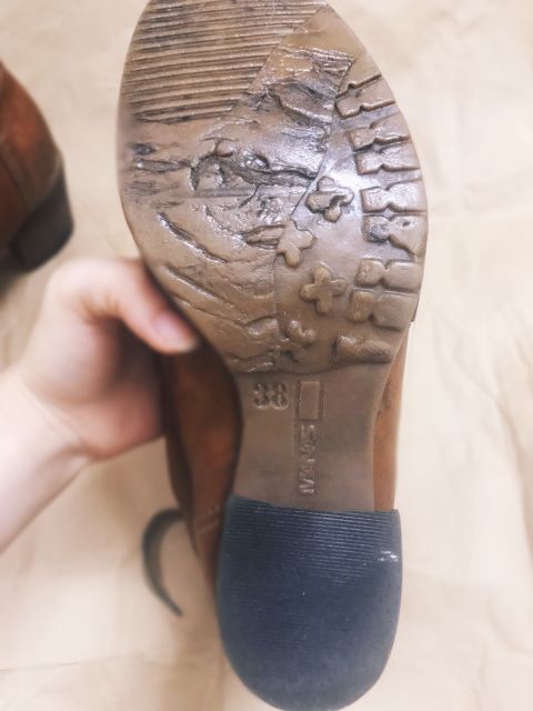 BOOT HIỆU MANAS DA BÒ THẬT TỪ ITALY