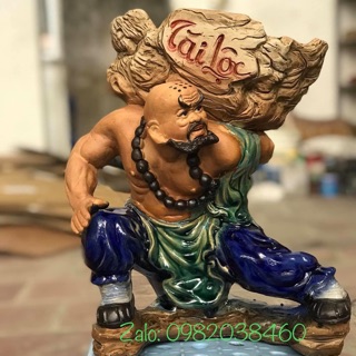 Chậu tượng Lỗ Trí Thâm cõng đá