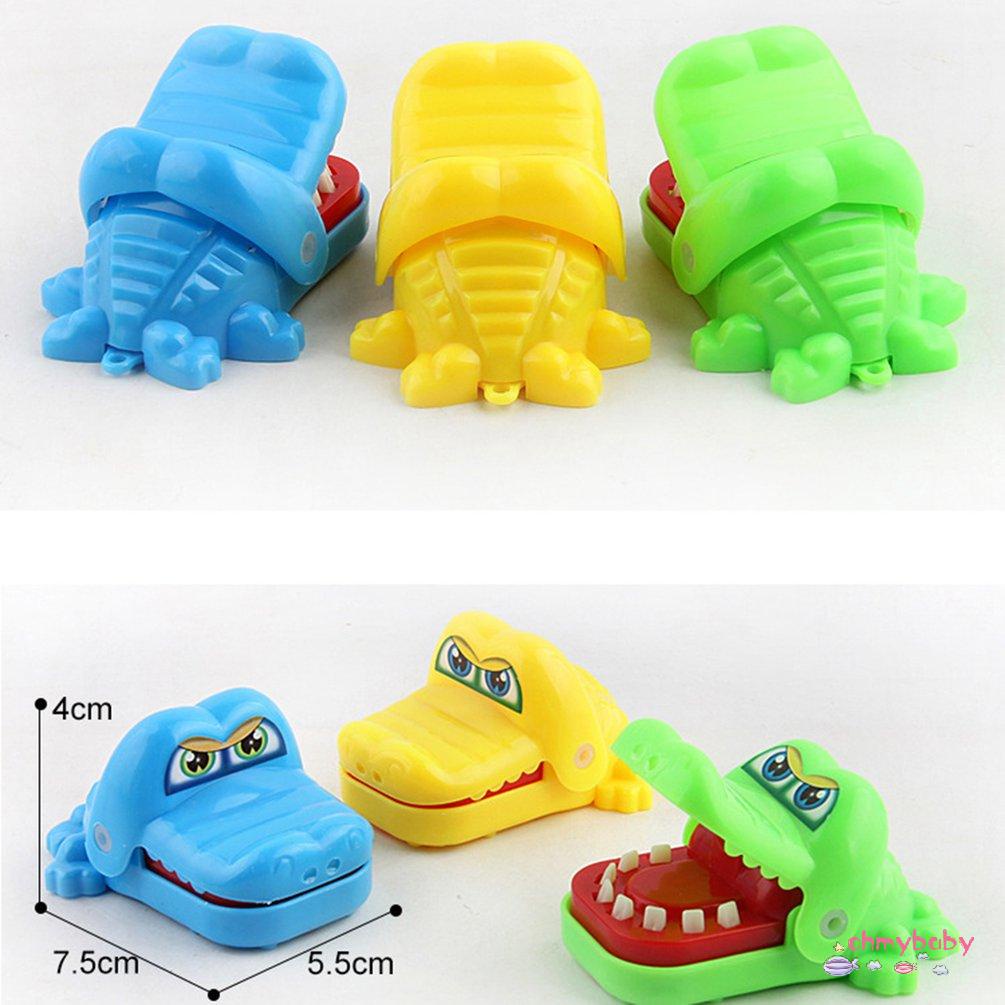 【OMB】 Mini Bite Toy Bite Shark Bite Hand Crocodile Bad Dog Spoof Creative Toy