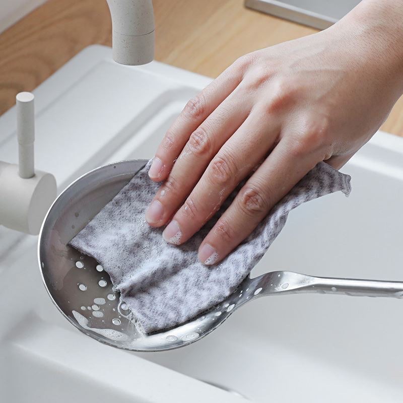 Cuộn giấy lau đa năng nhà bếp bằng vải cuộn 50 miếng