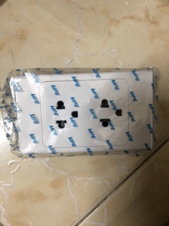 Ổ cắm đôi 3 chấu MPE