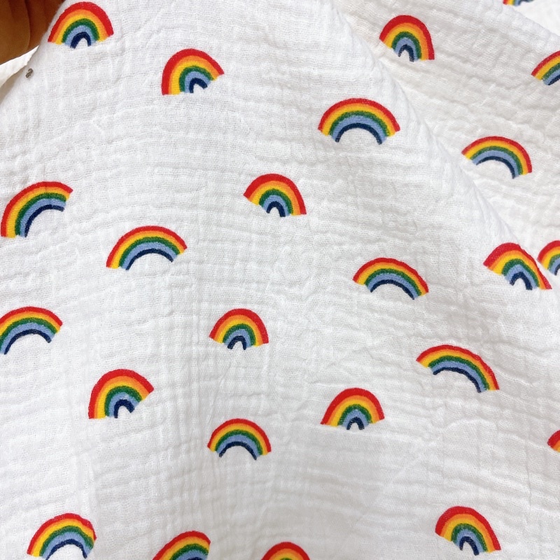 vải may quần áo và khăn tắm cho bé xô muslin cao cấp 2 lớp cầu vồng nền trắng