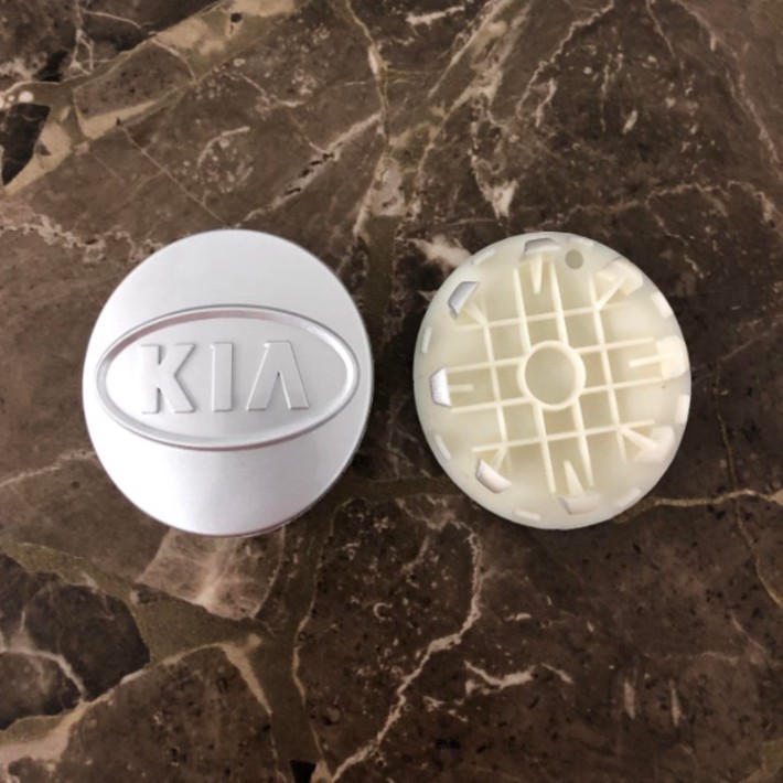 Sản Phẩm Logo chụp mâm, ốp lazang bánh xe ô tô Kia đường kính 58mm .