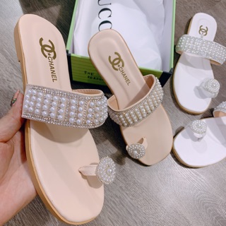 Dép xỏ ngón