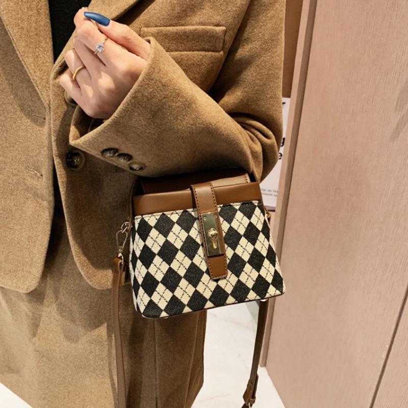 Túi đeo chéo vai IELGY họa tiết tuỳ chọn 3 mẫu thời trang sành điệu cho nữ