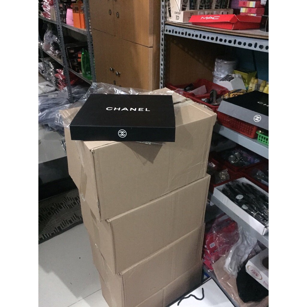 Bộ mỹ phẩm trang điểm đầy đủ 9 món | BigBuy360 - bigbuy360.vn