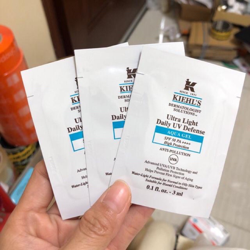 Kem chống nắng Kiehl’s Ultra Light Daily UV Defense SPS 50 PA++++ 3ml | Vinie.minisize [Sample-Có sẵn] | BigBuy360 - bigbuy360.vn