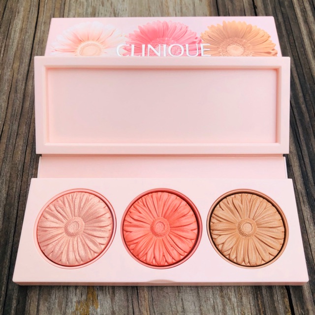 Bảng má hồng CLINIQUE  Cheek Pop On The Glow Trio Palette