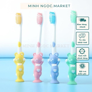 Bàn chải đánh răng gấu, thỏ cho bé set 4 chiếc xuất Nhật có nắp và chân bàn chải bám dính