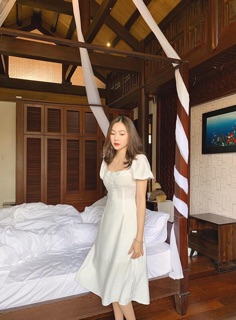 ĐẦM TRẮNG RÃ NGỰC
