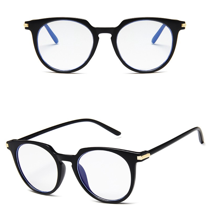 Mắt kính phong cách retro cho nữ