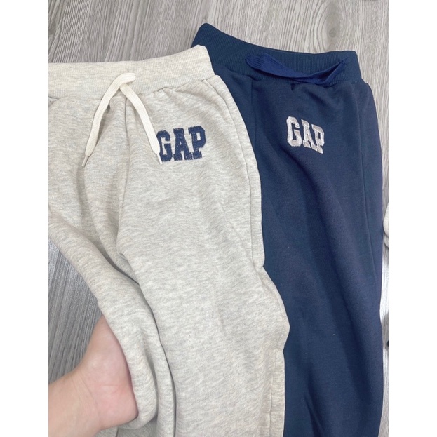 Set 2 quần nỉ G A P màu than xám cho bé trai