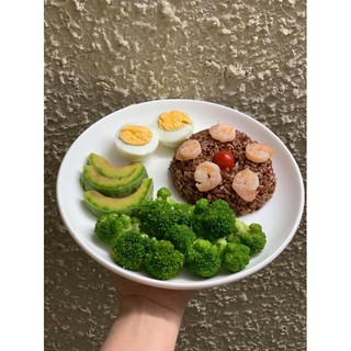 Gạo hữu cơ Vietsuisse xát dối nguyên cám 1kg cho bé ăn dặm