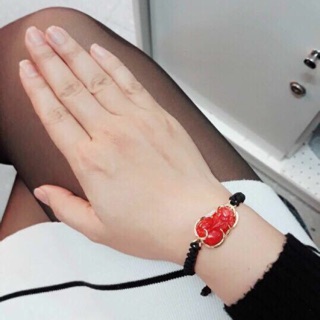 Lắc tay tỳ hưu ngọc cẩm huyết