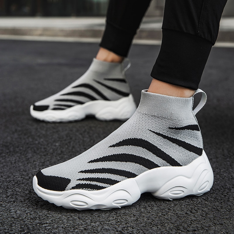 Giày thể thao cổ cao thời trang năng động size 35-47