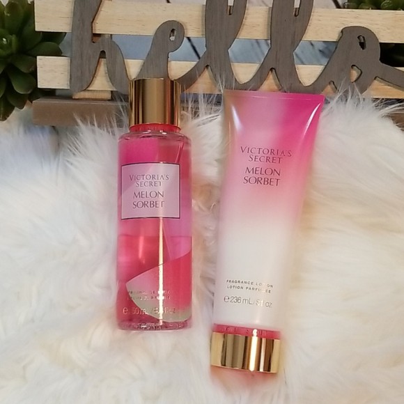 Xịt thơm toàn thân Victoria Secret Melon Sorbet | Thế Giới Skin Care